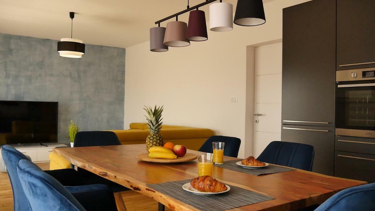 Apartments Beautiful View Omiš Εξωτερικό φωτογραφία